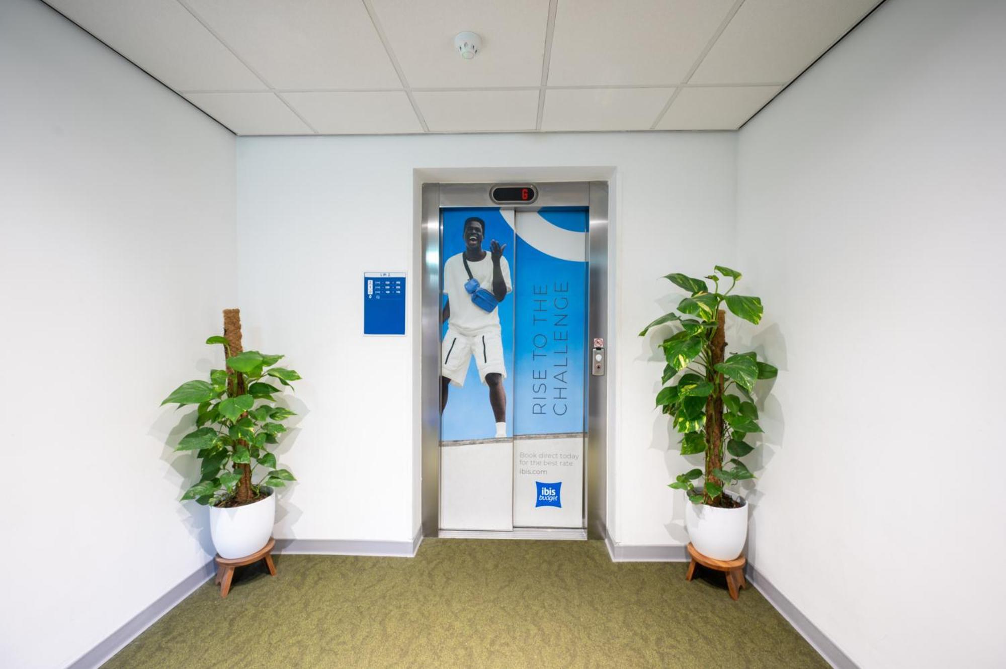 Ibis Budget London Barking Barking  Ngoại thất bức ảnh